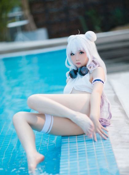 红唇