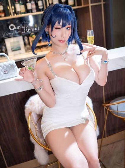 靳东
