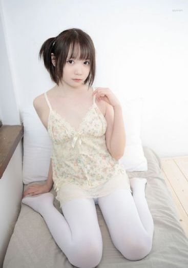 可疑的美容院在线