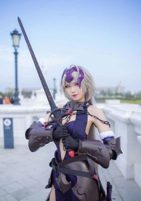 李采潭