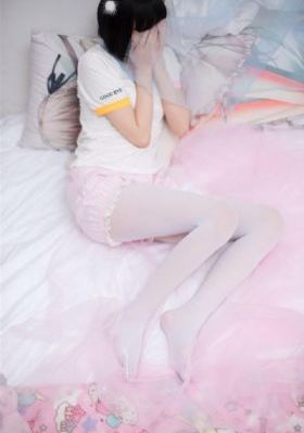女教师hd中字版高清费看